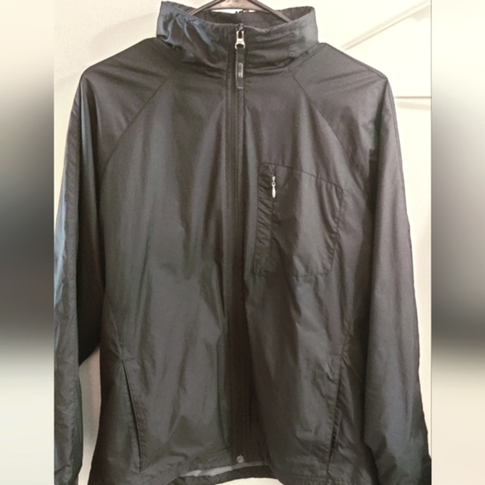 Women's Columbia titanium jacket, size XL, black